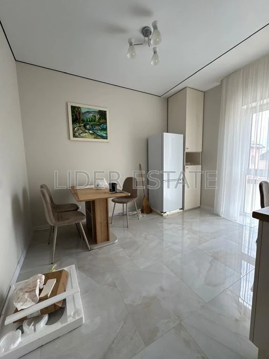 Продаж 1-кімн. квартири, 2/3 пов., 47 м² в Ужгороді – вигідн