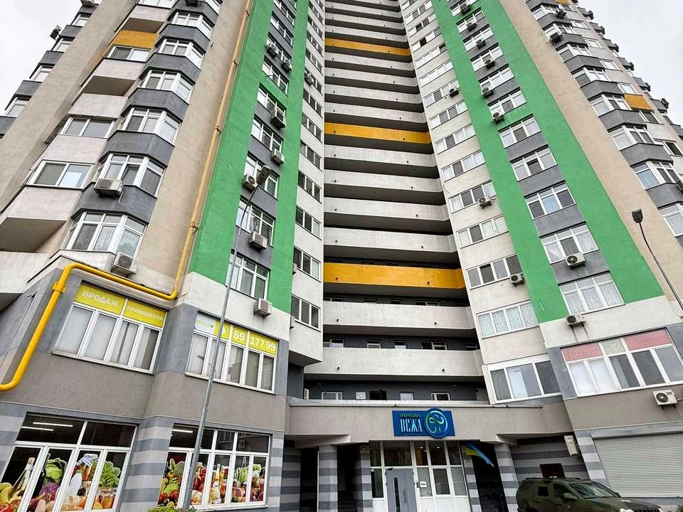 Квартира. Киев, Перемышльская ул. (Краснопольская)