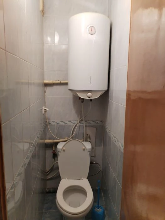Продам 2х комнатную квартиру пр Гагарина, пр Науки, ул. Поли