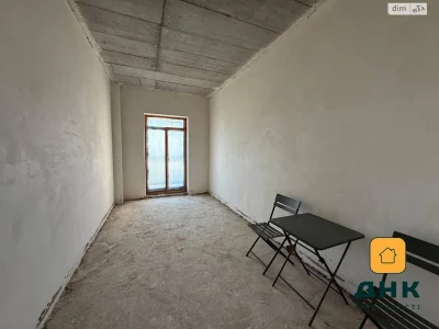 Продаж Квартира Середній Фонтан