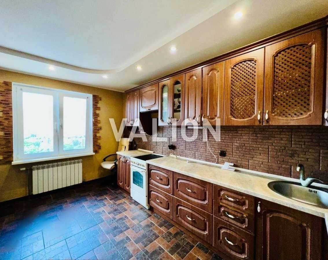 Продажа: Трехкомнатная квартира 90.7 м², Петра Григоренко просп.