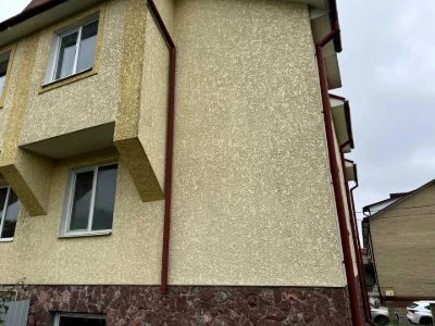 Будинок. Тернопіль, Микулинецька вул.