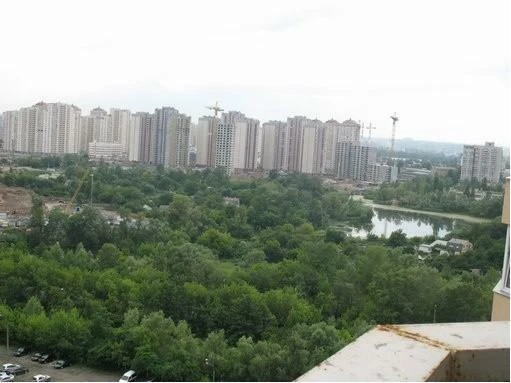 Аренда 2-комнатной квартиры 70 м², Елены Пчилки ул., 4