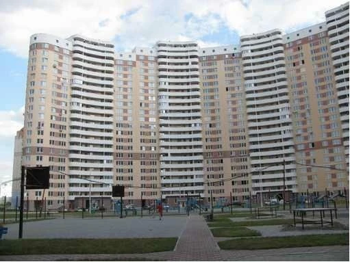 Аренда 2-комнатной квартиры 70 м², Елены Пчилки ул., 4