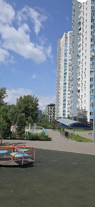 Продаж 2к. Оболонь Скай