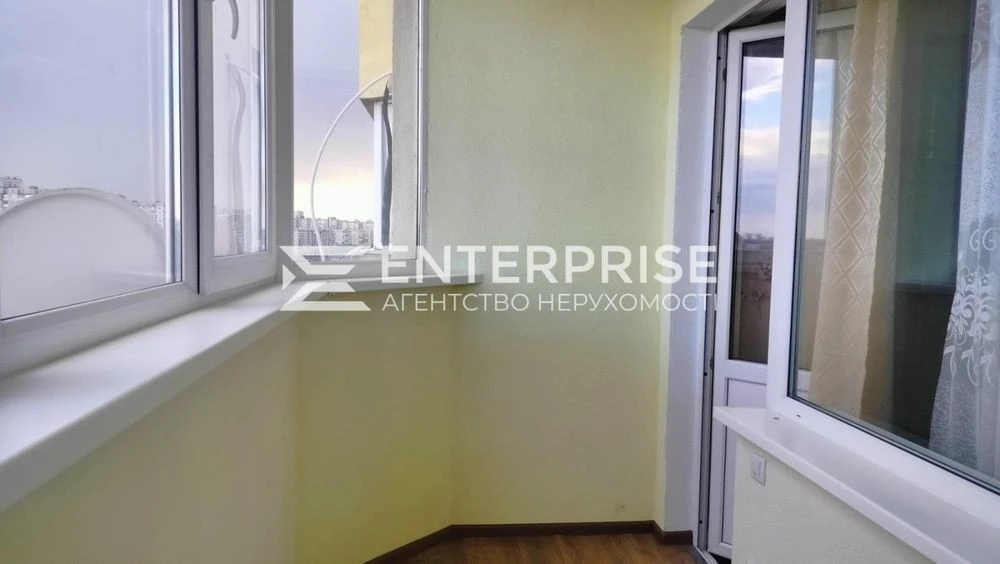 Продаж 1-к. квартири 54.9м2 вул. Закревського, Деснянський р