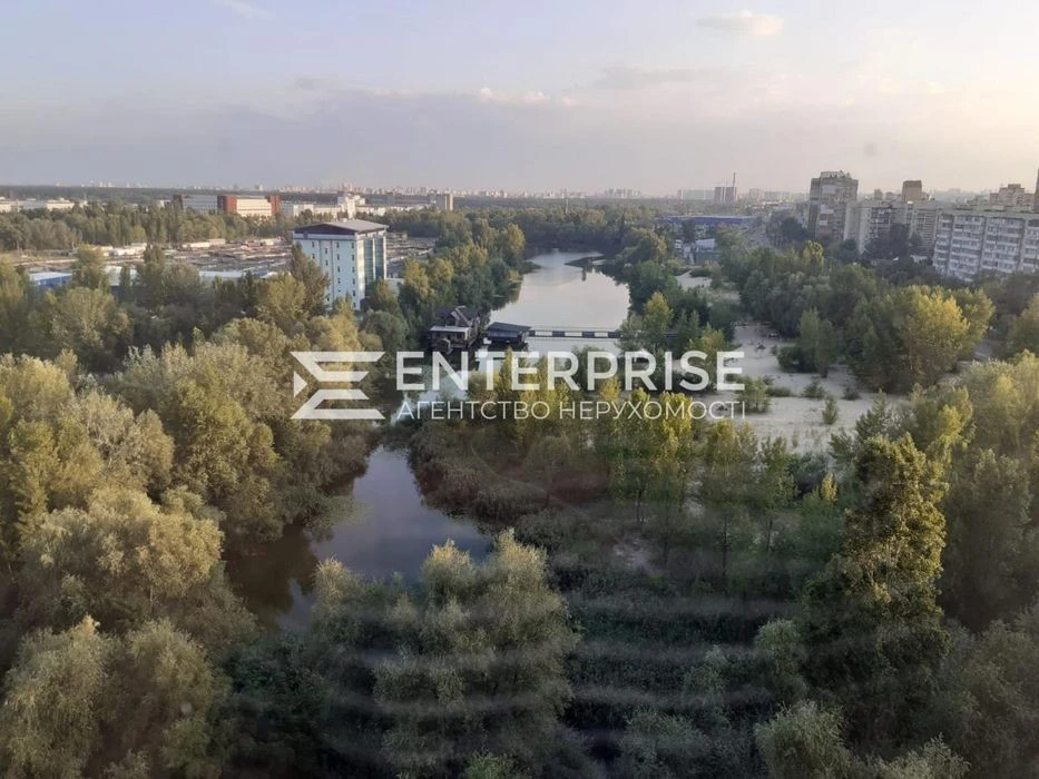 Продаж 1-к. квартири 54.9м2 вул. Закревського, Деснянський р