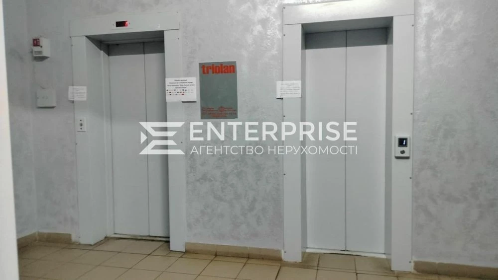 Продаж 1-к. квартири 54.9м2 вул. Закревського, Деснянський р