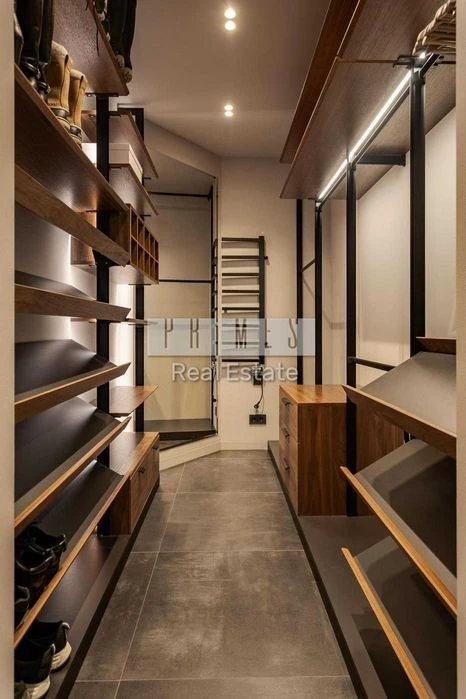 Продажа 6к квартира 265м2, ЖК Busov Hill, ул. Бусловская, 12