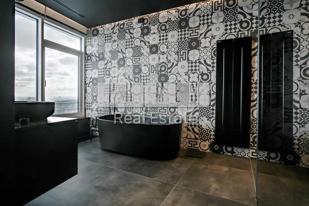 Продажа 6к квартира 265м2, ЖК Busov Hill, ул. Бусловская, 12