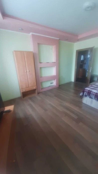 Продам 1к Дніпровський р-н вул Харківське шоссе буд 17-А