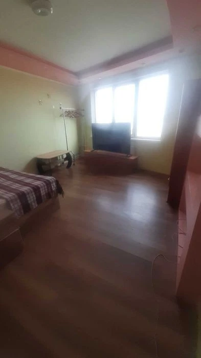 Продам 1к Дніпровський р-н вул Харківське шоссе буд 17-А
