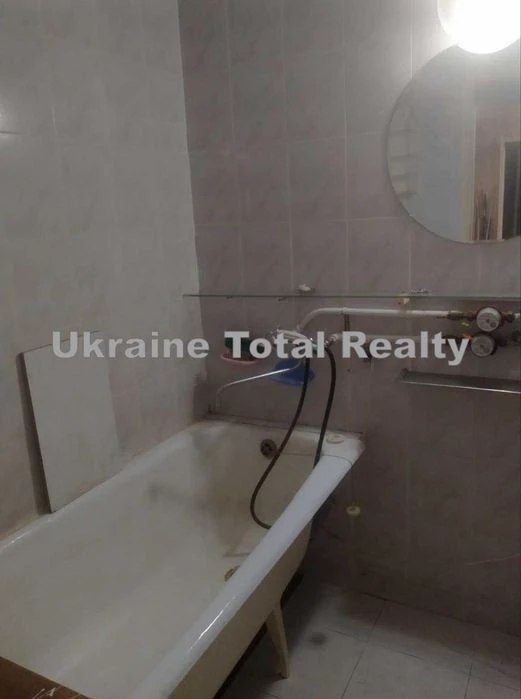 Відрадний масив! Компактна 2 кімнатна квартира! Вул Героїв С