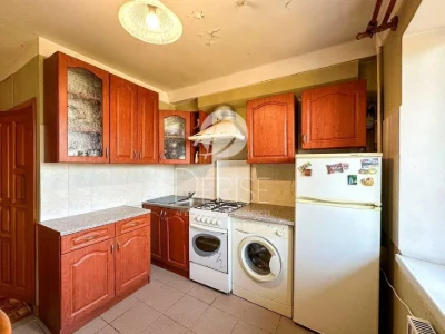 Продаж 1-кімн., вул. Озерна, 30/51, Оболонський район м. Киє