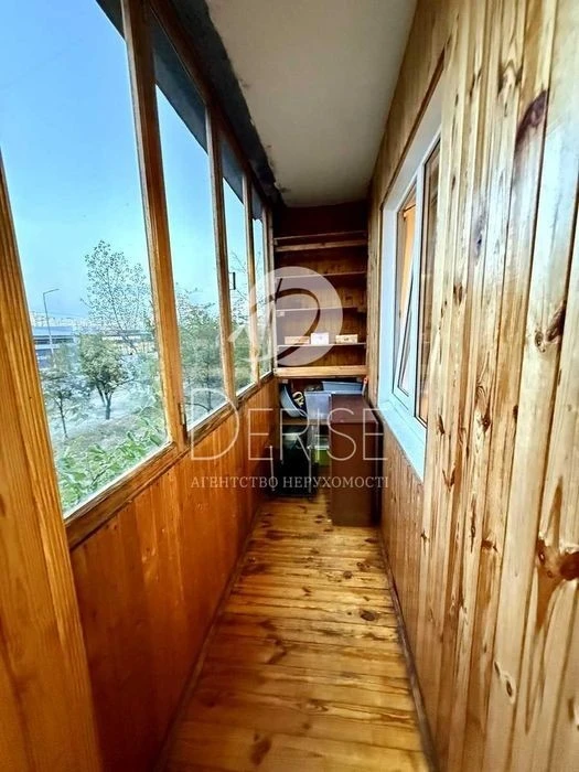 Продаж 1-кімн., вул. Озерна, 30/51, Оболонський район м. Киє