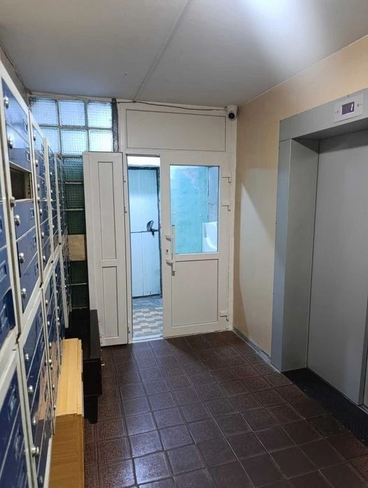 продаж 1-но кім квартири вул. Князя Романа Мстиславовича 8 (