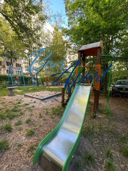 Без комісіі ! Продаж 3-к квартири вул. Єреванська 8А. Безгот