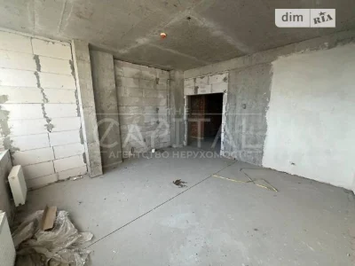 Sale of a 5-room apartment of 138 sq. m. on Mykola Mikhnovsky Blvd. 14-