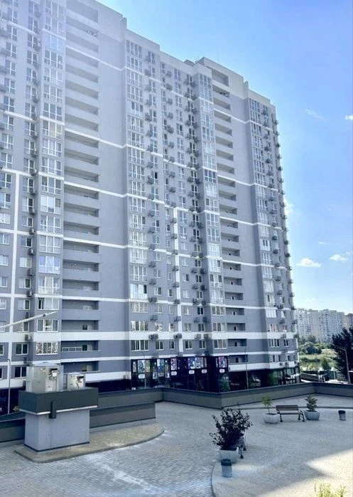 Єоселя Продаж 2 кімнатної квартири 70кв. м2 ЖК Лебединий вул