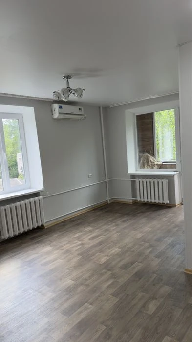 Продам 1 кімнатну квартиру Сталеварів 3/5 (господар)