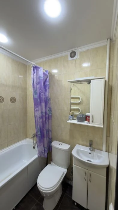 Продам 1 кімнатну квартиру Сталеварів 3/5 (господар)