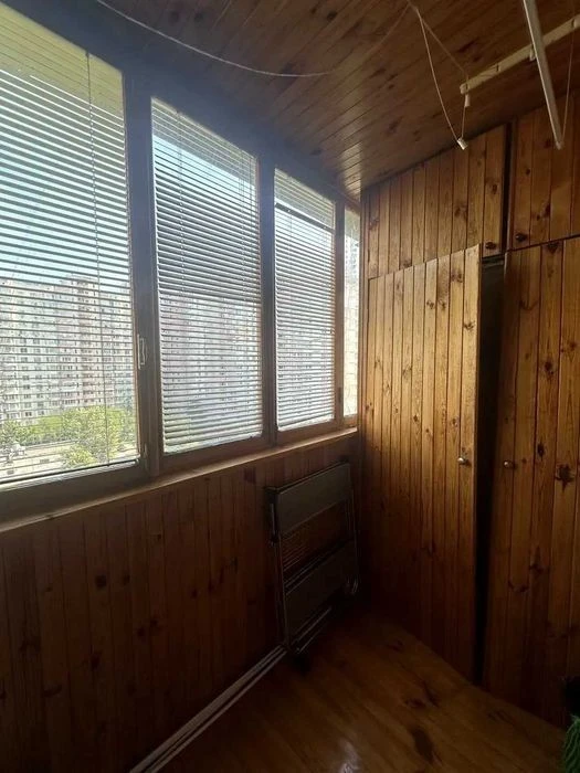 метро Позняки 3 кімнати