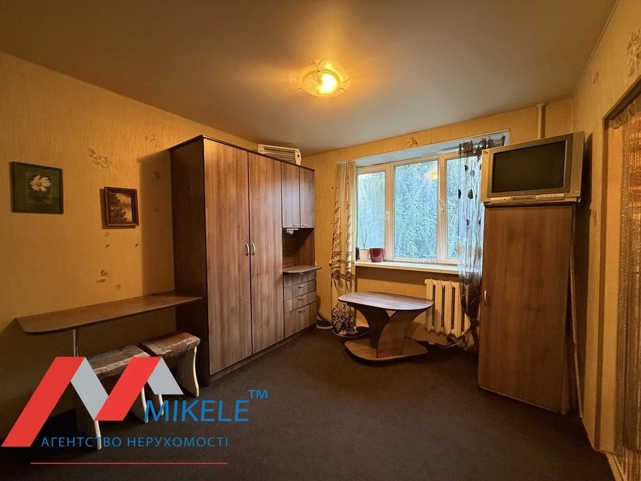 Продаж 1к квартира 19м2 (Готелька) м. Дорогожичи 15 хв. вул.