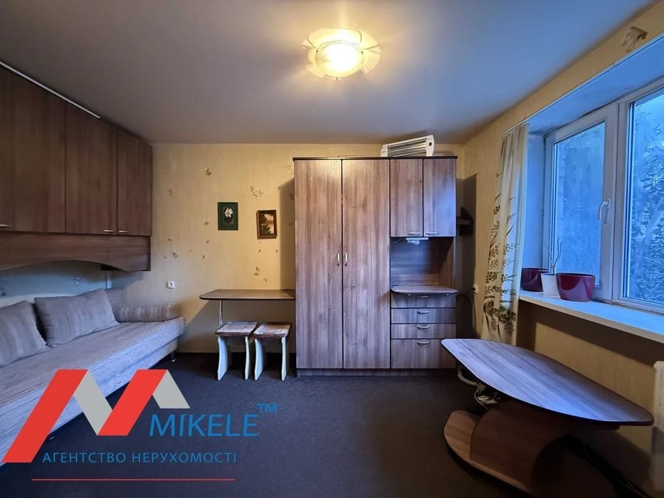 Продаж 1к квартира 19м2 (Готелька) м. Дорогожичи 15 хв. вул.