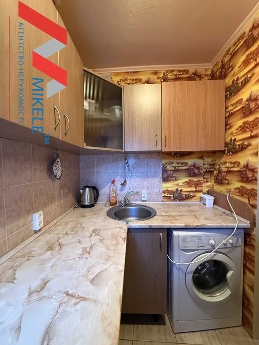 Продаж 1к квартира 19м2 (Готелька) м. Дорогожичи 15 хв. вул.