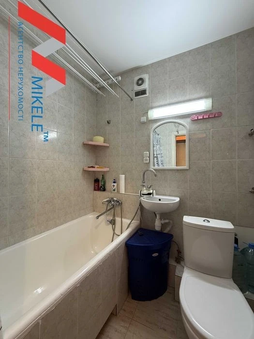 Продаж 1к квартира 19м2 (Готелька) м. Дорогожичи 15 хв. вул.