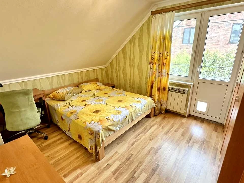 Будинок. Київ, 50-а Садова