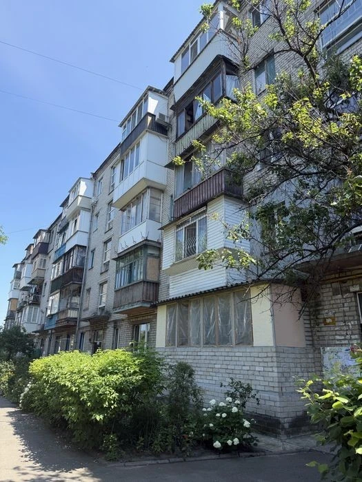 Продаж 1 кім кв Київ Дніпровський р-н, вул Гродненська 5