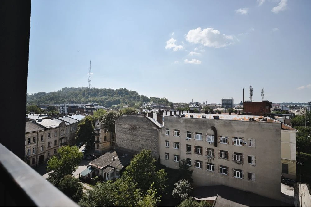 VIP продаж 2 кім квартира центр Miltown Мілтаун Форум Львів