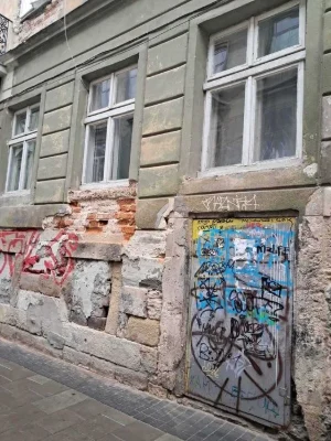 продаж квартири рн.Староєврейської (площа Ринок)з комерційно