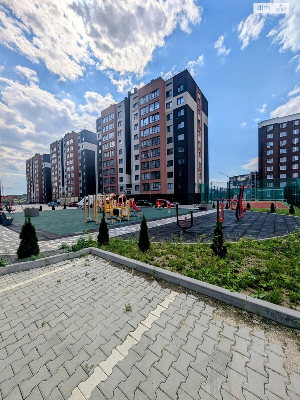 Продаж Квартира Озерна