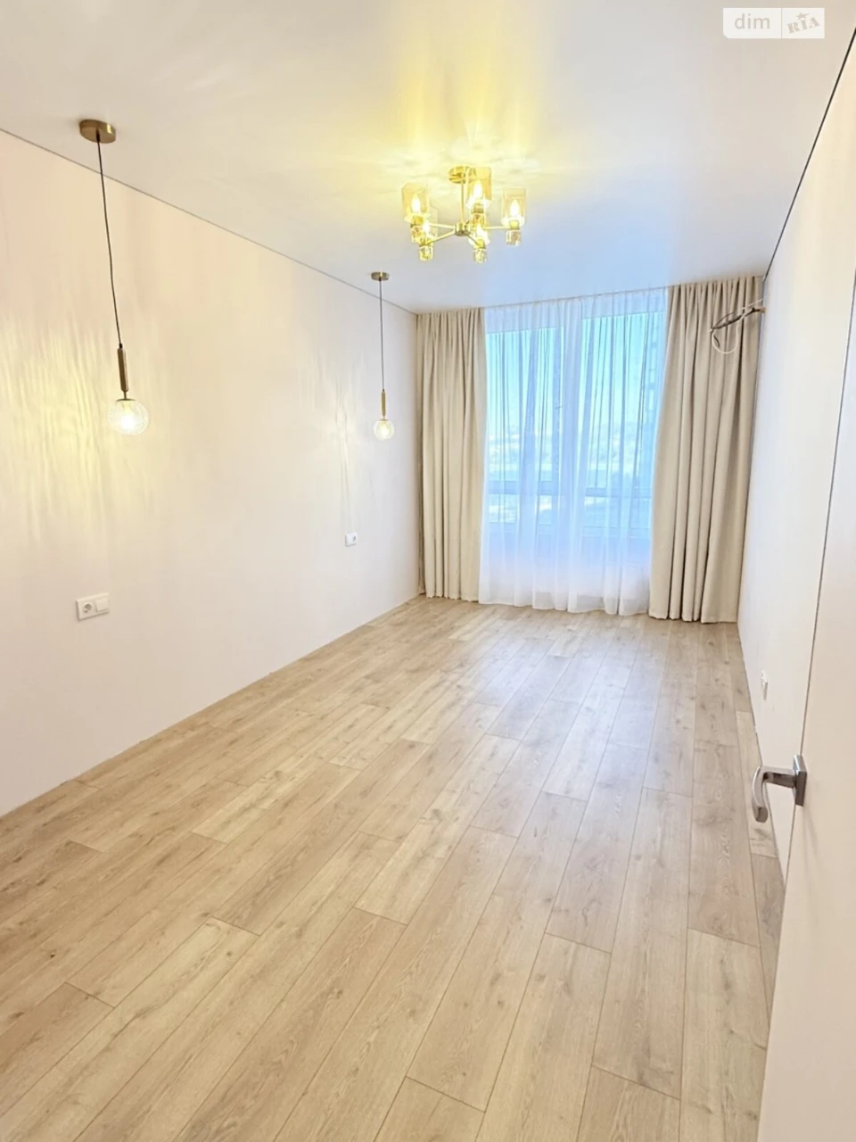 Продаж Квартира Дарницький