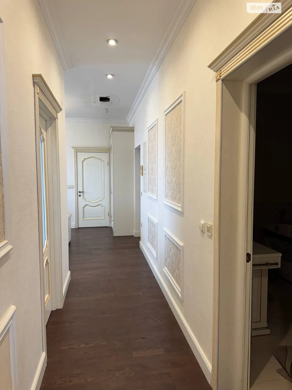 Long-Term Rental Apartment Langeron