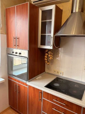 Продам 3 ком. с тремя лоджиями ул. Семена Палия / Заболотн