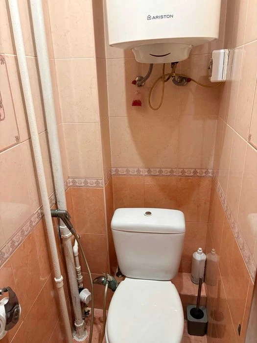 Продам 3 ком. с тремя лоджиями ул. Семена Палия / Заболотн