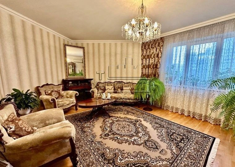 3-room apartment for sale Myshugy 12 / Mishugy 12