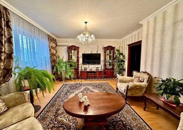 3-room apartment for sale Myshugy 12 / Mishugy 12
