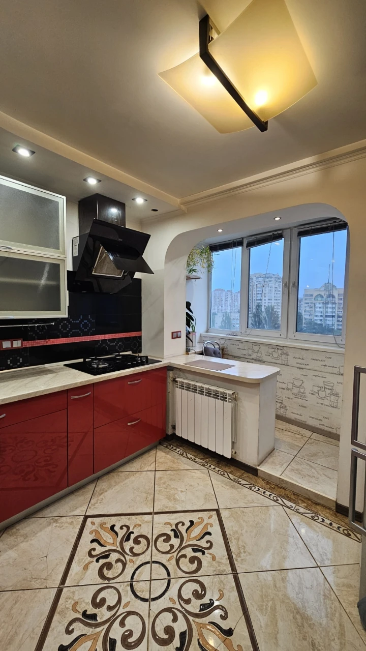 Аренда 1-комнатной квартиры 36 м², Героев Сталинграда просп.
