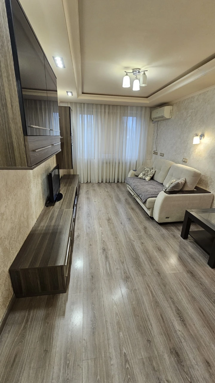 Аренда 1-комнатной квартиры 36 м², Героев Сталинграда просп.