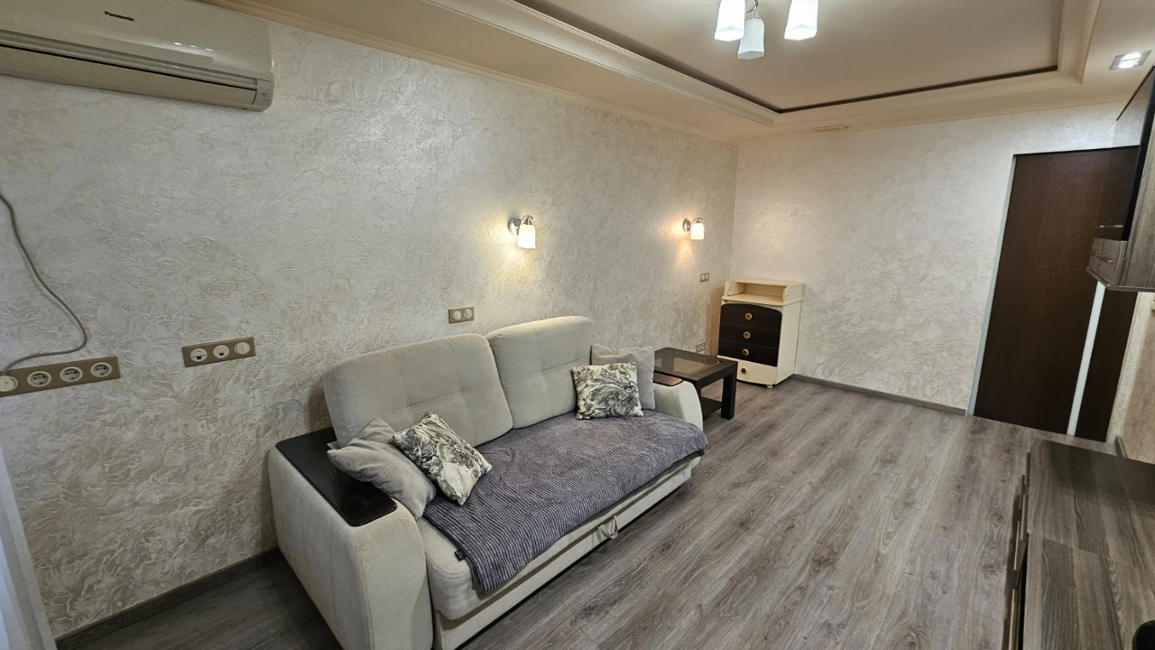 Аренда 1-комнатной квартиры 36 м², Героев Сталинграда просп.