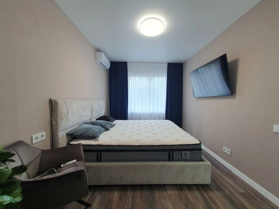 1к, ЖК Патриотика, 40м2, новый ремонт, метро Осокорки 10 мин