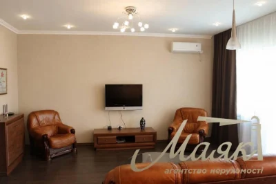 Оренда 1 кімнатної квартири в ЖК Botanic Towers, вул. Саксаг