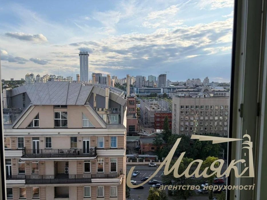 Оренда 1 кімнатної квартири в ЖК Botanic Towers, вул. Саксаг