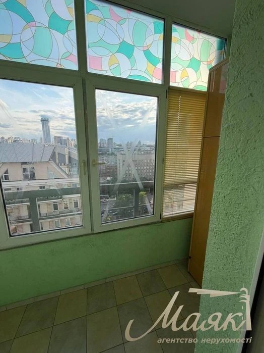 Оренда 1 кімнатної квартири в ЖК Botanic Towers, вул. Саксаг