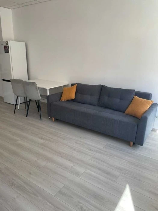 Оренда 1к студія 43м. кв 18000грн