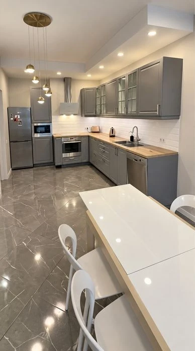 Квартира Royal Tower 3 кімнати без комісії